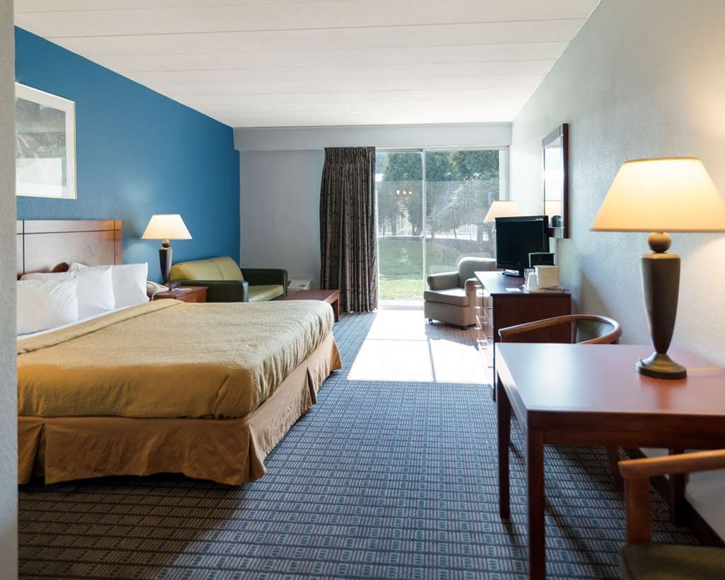 Rodeway Inn グリーンフィールド 部屋 写真