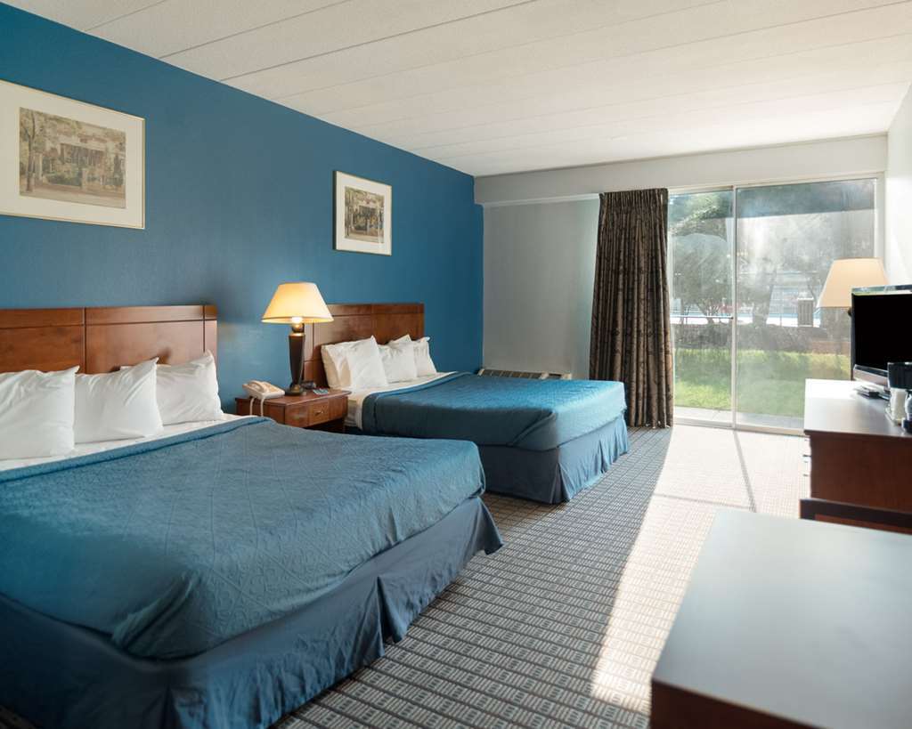 Rodeway Inn グリーンフィールド 部屋 写真